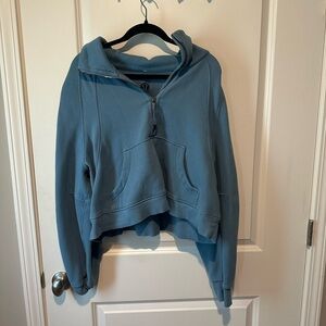 Lululemon Funnel neck scuba